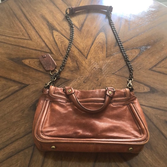 Olivia Harris soft lamb leather shoulder bag - Picture 3 of 5